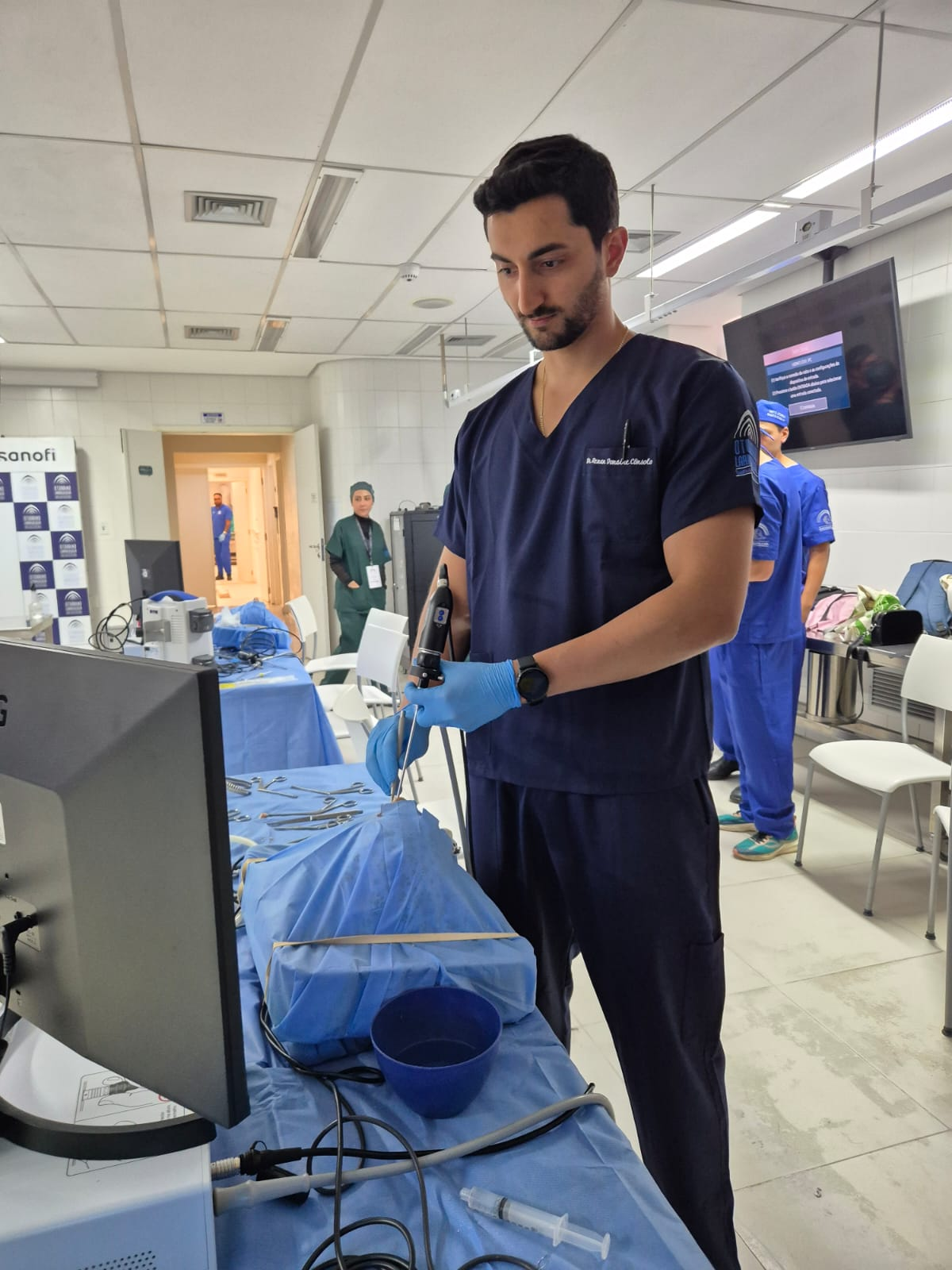 Curso prático de cirurgia endoscópica nasal